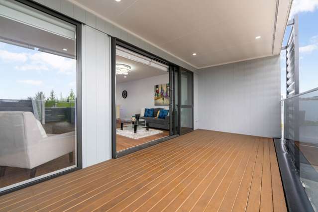 2/127 Stoddard Road Wesley_3