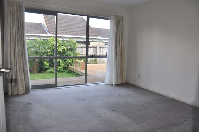 21a Islington Avenue New Lynn_4