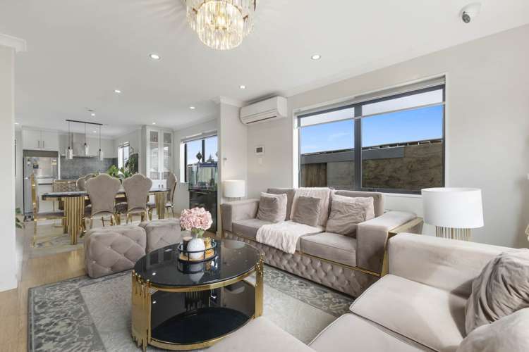 87 Naylors Drive Mangere_8