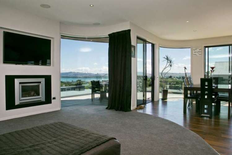 39 Magnolia Rise Waipahihi_9