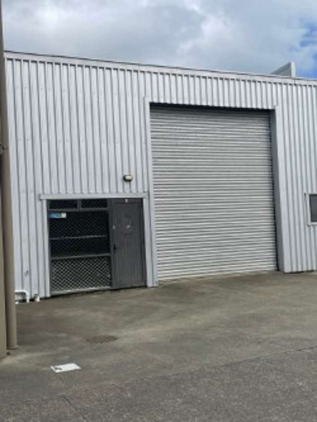 Helensville Industrial Unit for Lease