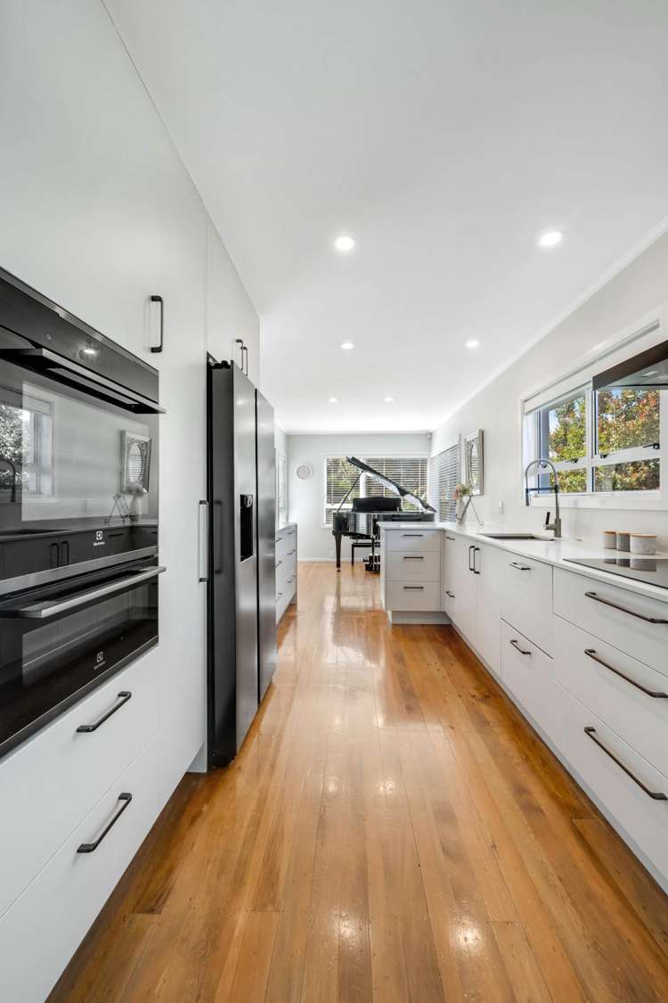 12 Fordyce Avenue Sunnyhills_14