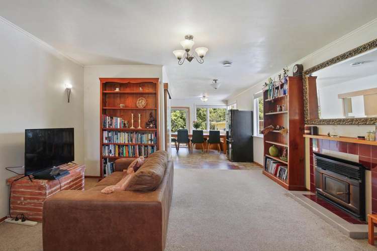 20 Chilcott Road Henderson_18