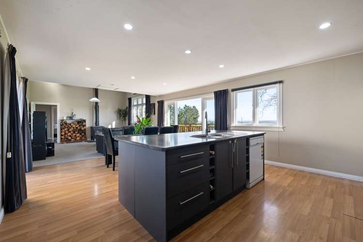 101 Albert Road Tokomaru_18