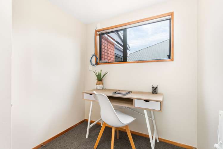 82 Chartwell Street Burwood_17