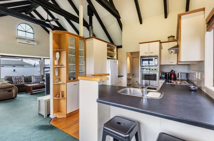 2/83 Rainbow Drive Taupo_16