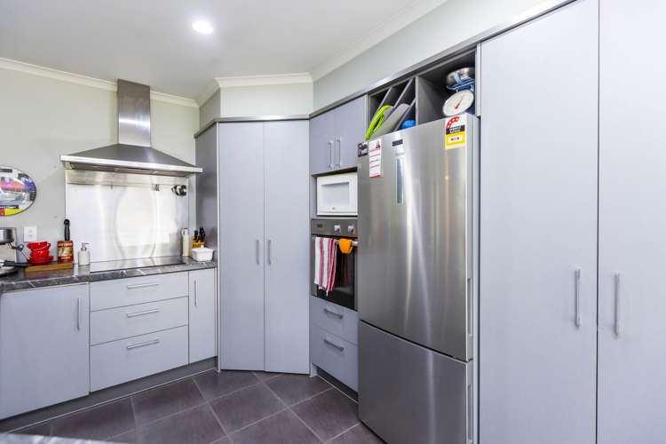 1845 State Highway 2 Kaitoke_11