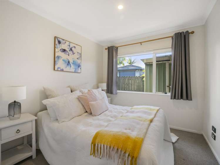 27 Teelin Place Flat Bush_14
