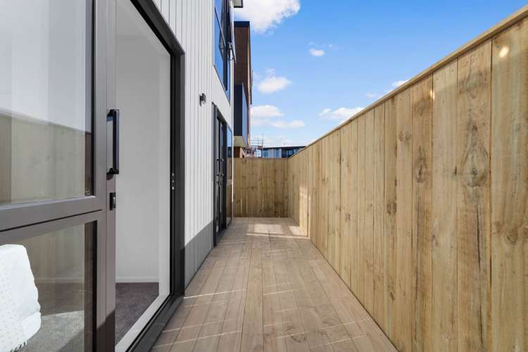 12 Kiokio Street Long Bay_24