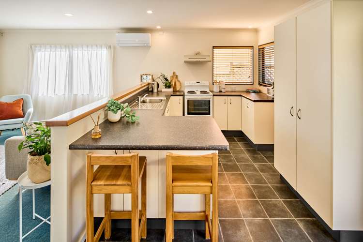 13a Dale Road Raumati South_9