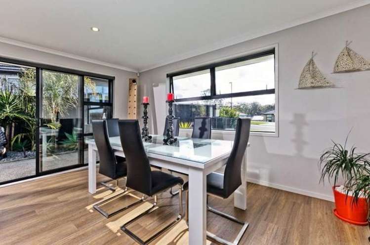 2 Steamer Road Silverdale_10