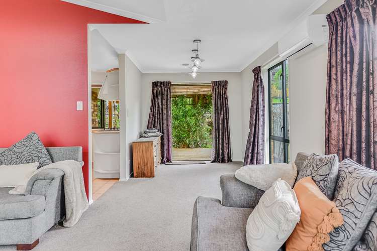 18 Limousin Place Grandview Heights_5