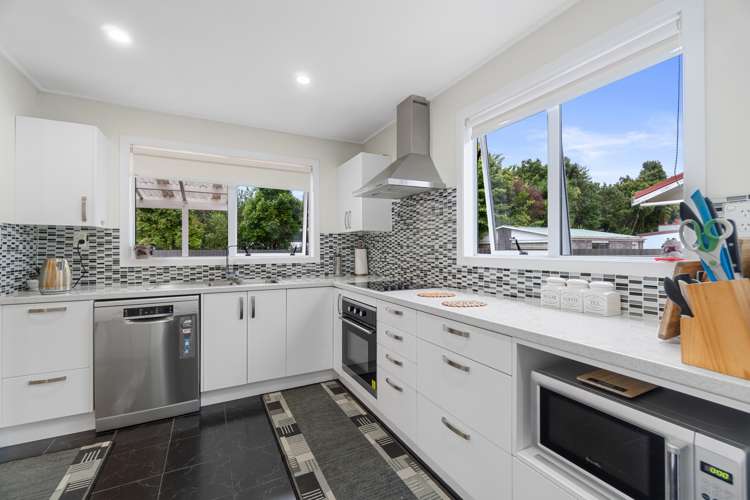 38 Peachgrove Road Hamilton East_4