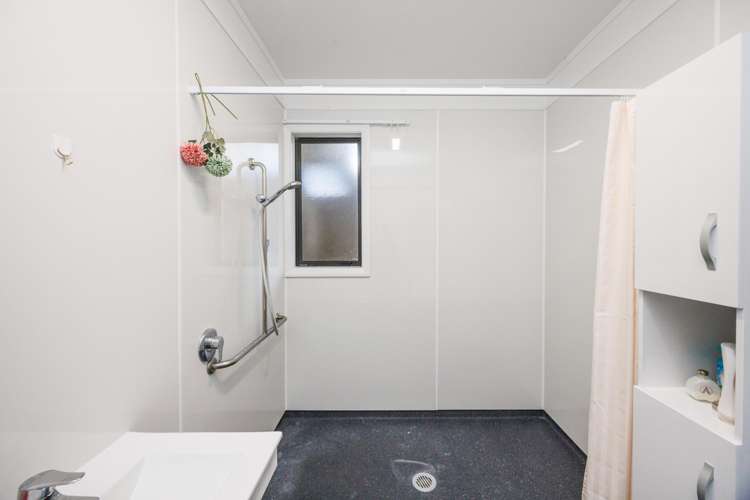 12a Heatherlea Heights Feilding_15