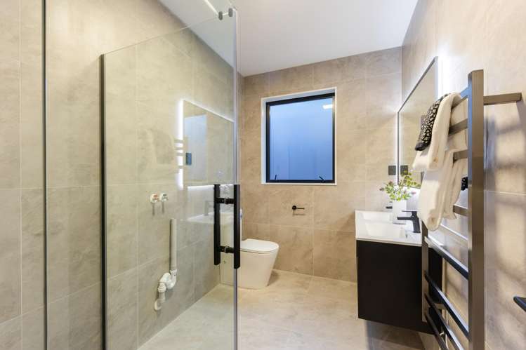 80 Parish Drive Milldale_24
