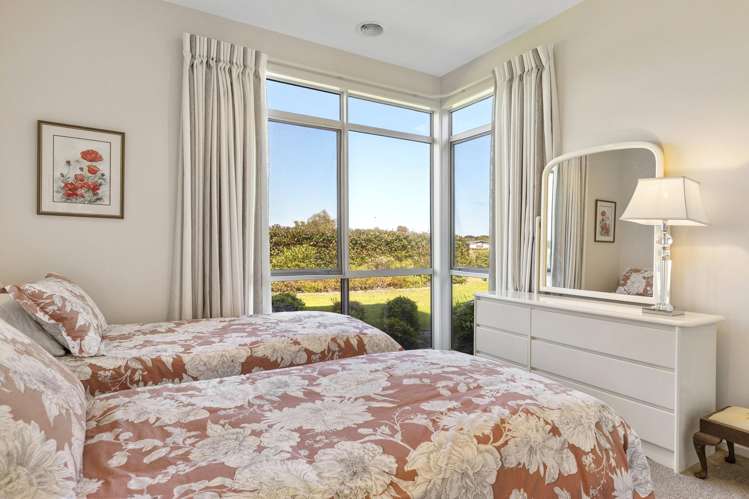 30 Kurapoto Lane Rainbow Point_15