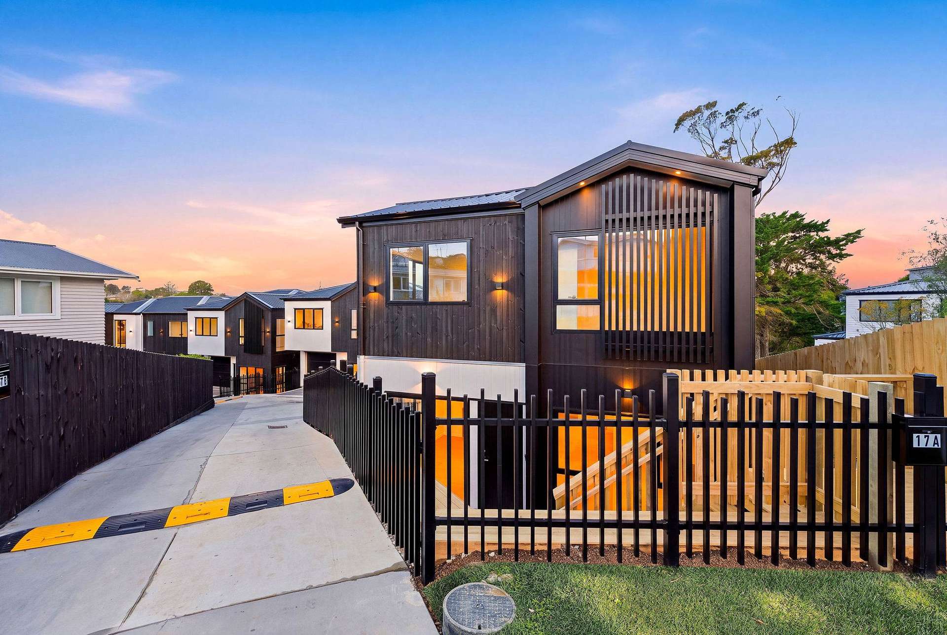 17A Cypress Place Sunnynook_0