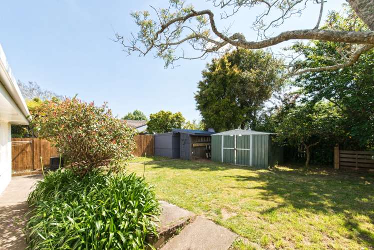 87 Gossamer Drive Pakuranga Heights_18