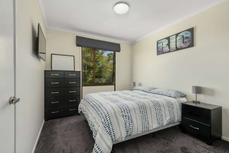 2/16 Thuja Street Green Bay_10