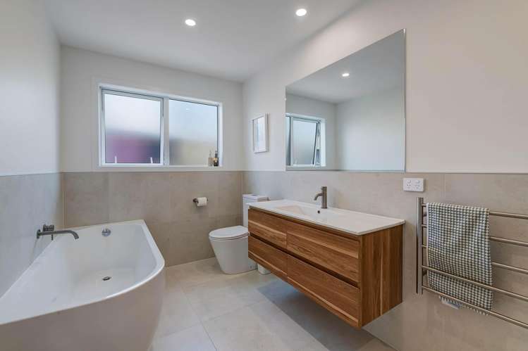 35 Hewson Drive Snells Beach_6