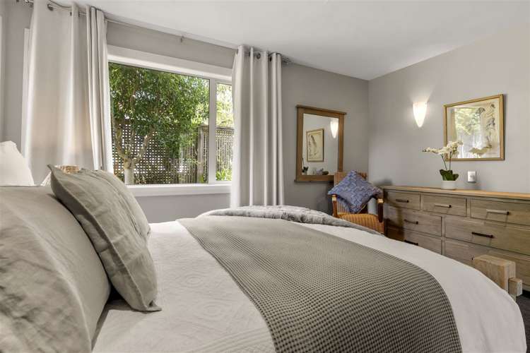 1 Seacliffe Avenue Belmont_23