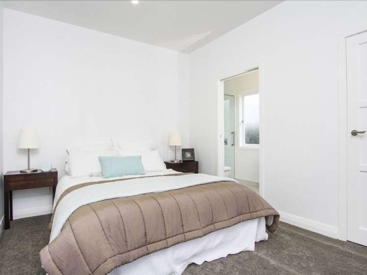 15a Montrose Street Point Chevalier_13