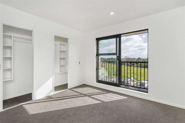 31 Falcon Crescent Hobsonville_11