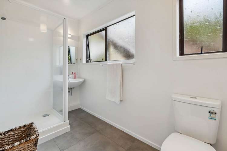 1/47 Hattaway Avenue Bucklands Beach_18