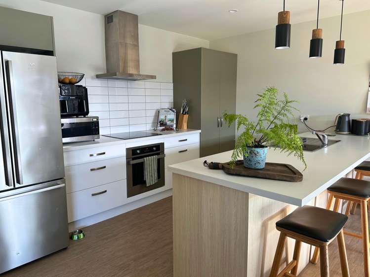 3/72 Redwood Street_0