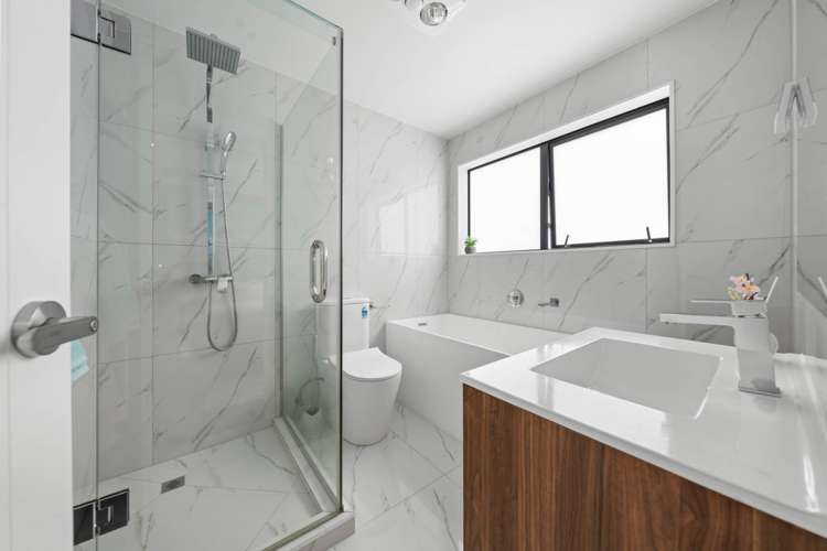 2b Wyon Way Flat Bush_17