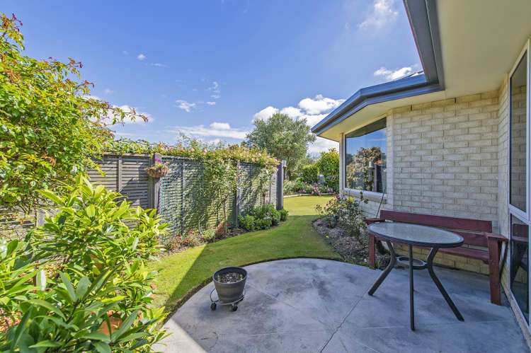 4 Devon Crescent Darfield_17