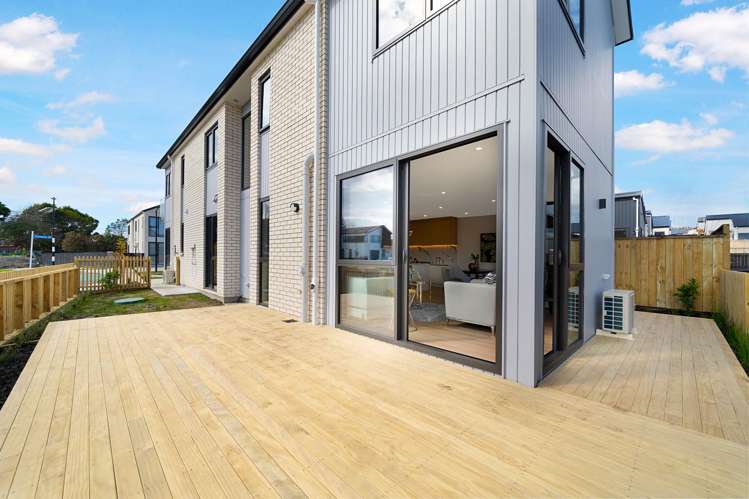 37 Paretao Street Massey_8