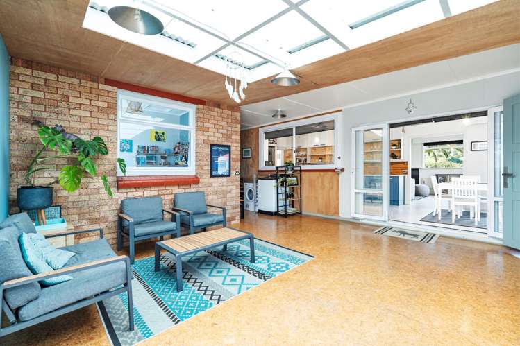 1606 South Road Oakura_6