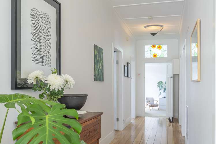 28 Buxton Street Point Chevalier_20
