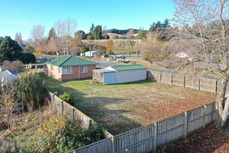 38 Lyndon Street Waiau_35