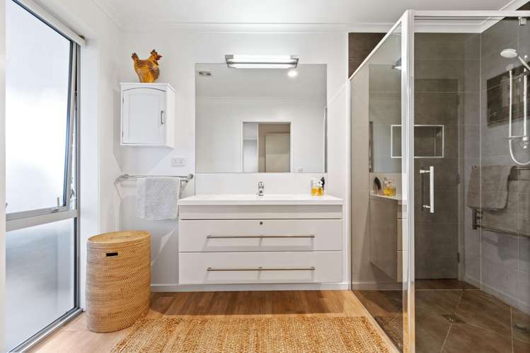 14 Copal Lane Millwater_28