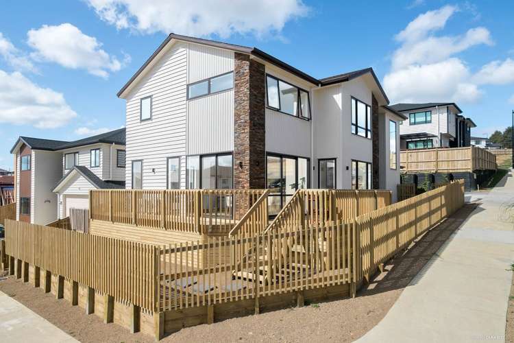 40 Matahae Drive Flat Bush_13