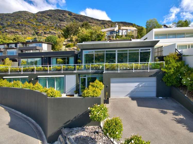 22a Loop Road Kawarau Falls_13