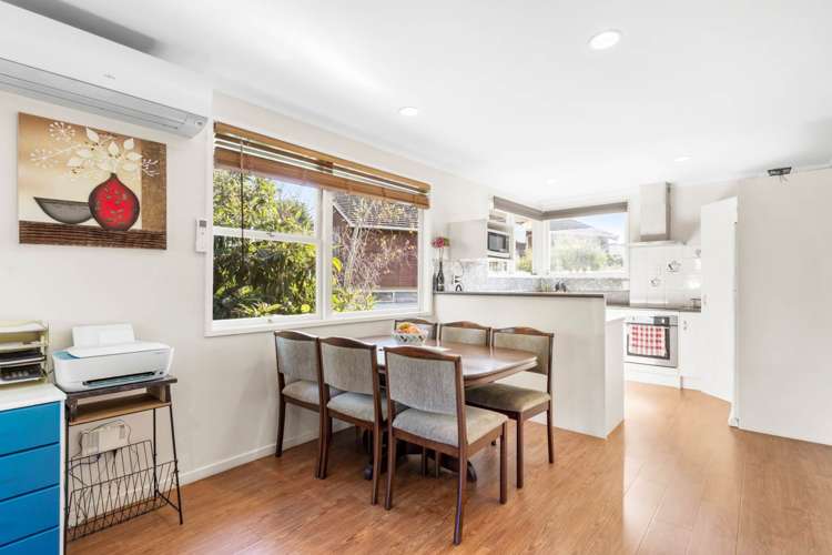 73 Chartwell Avenue Glenfield_6