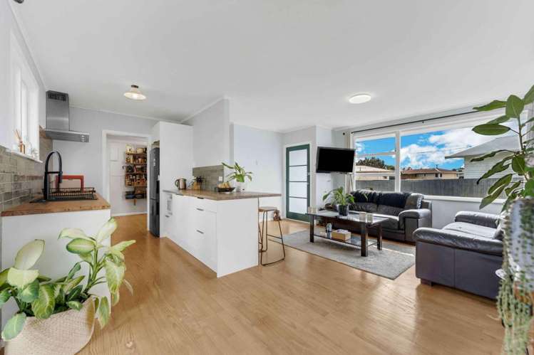 1/51 Orion Street 10938_4