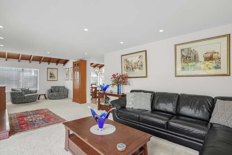 59 Miromiro Road Normandale_5