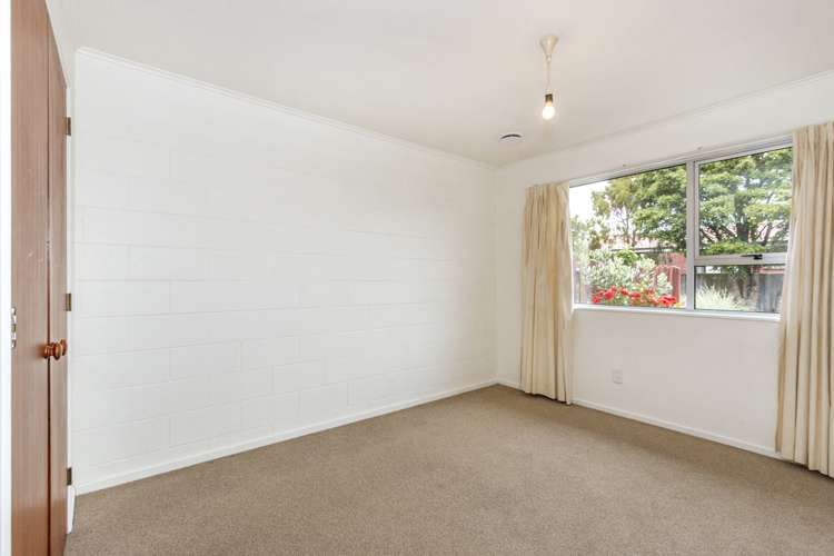 2/16c Tilford Street Woolston_3