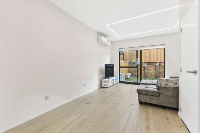 Modern Comfort & Effortless Living Awaits!