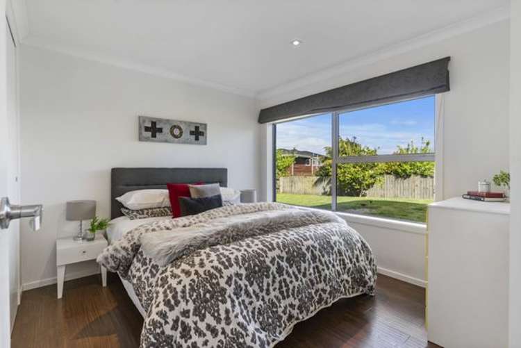 24 Gulf Crest Bucklands Beach_18