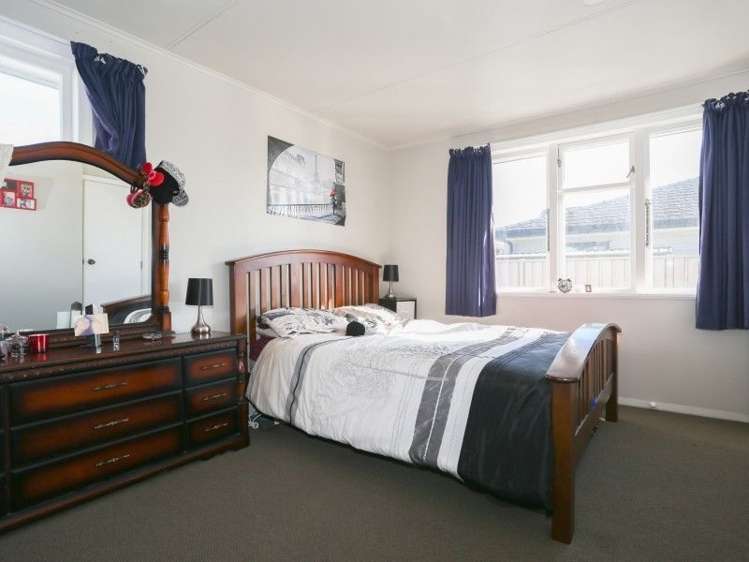 811a Gordon Road Raureka_4