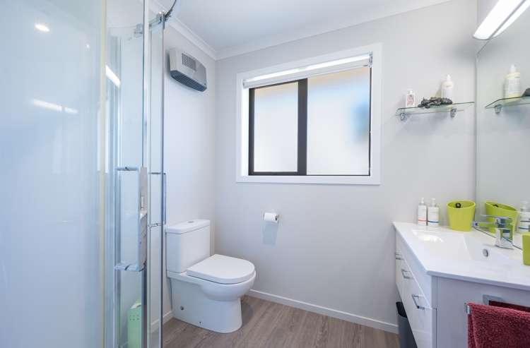 24 Concordia Drive Richmond_16