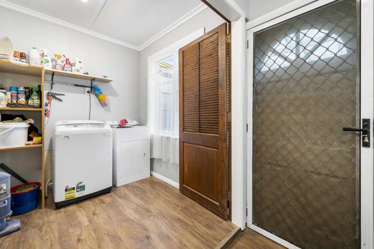 19 Moores Valley Road Wainuiomata_15