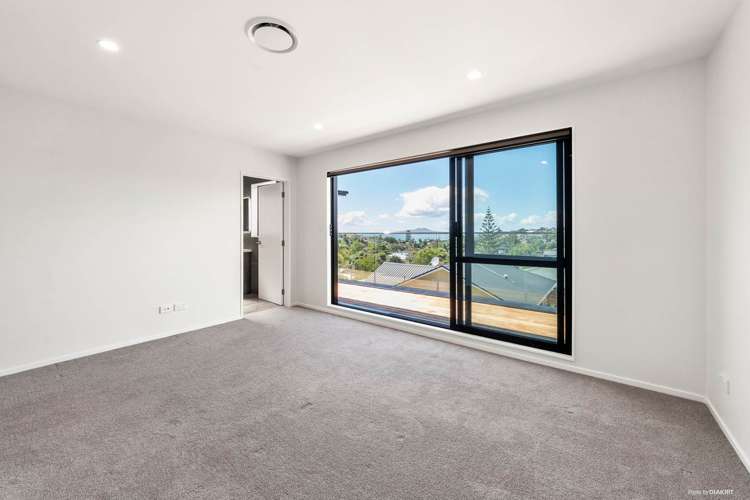 50c Lyons Avenue Murrays Bay_10