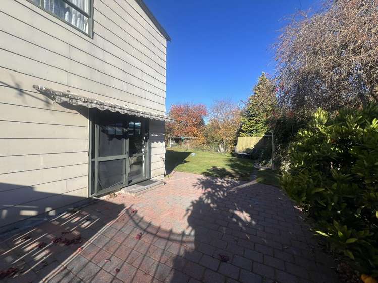 16 Garden Grove 1114_14