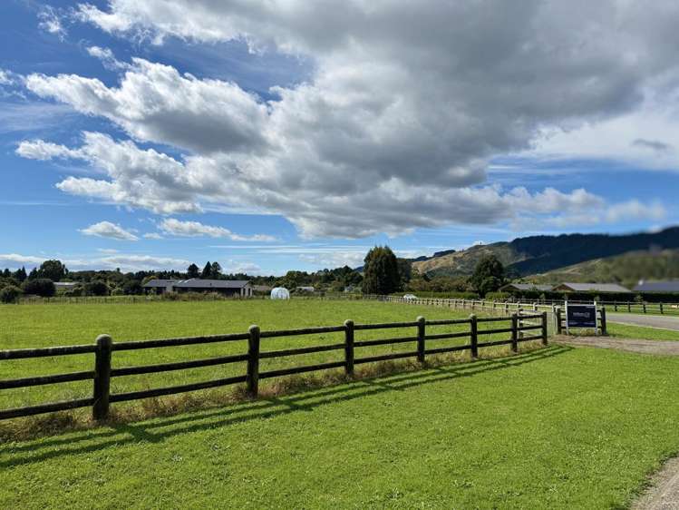 11 Milbel Way Levin_6